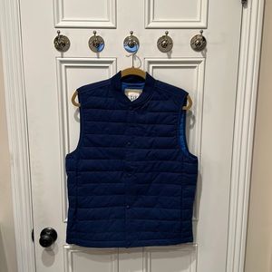 Men’s Gap Blue Vest Jacket.
